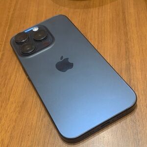Apple iPhone 15Pro unlocked 256GB